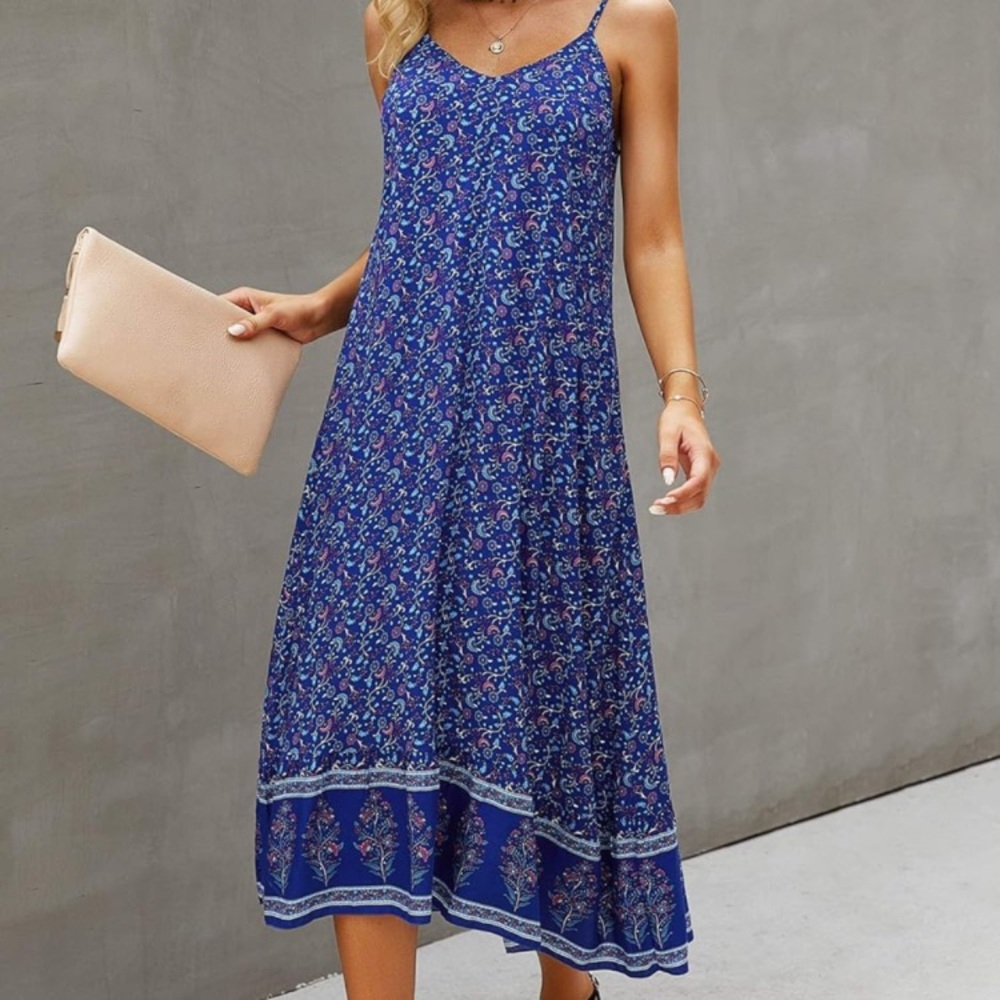 NWT Sundress with POCKETS!!